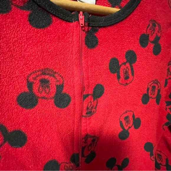 Disney Red Mickey Mouse extra small - Picture 5 of 6